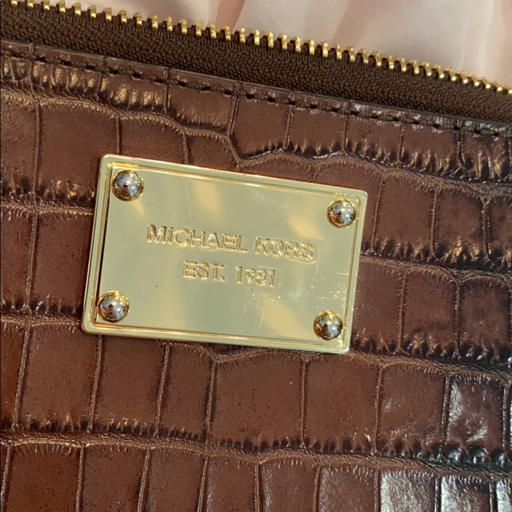 Michael Kors faux snakeskin wallet - Picture 2 of 4